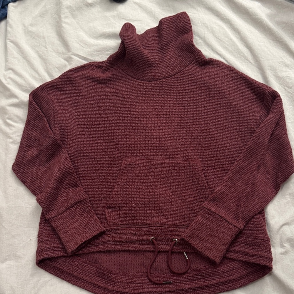 Sweaty Betty sweater with thumb holes!